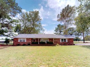 3024 Springdale Rd, Ardmore, OK 73401