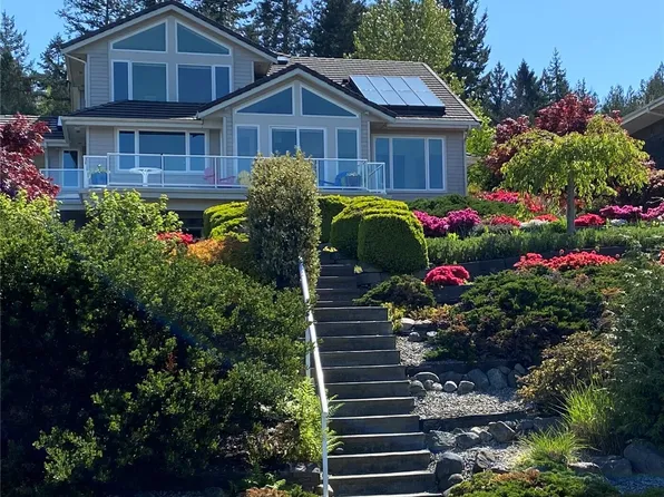 2121 Whalen Drive, Point Roberts, WA 98281