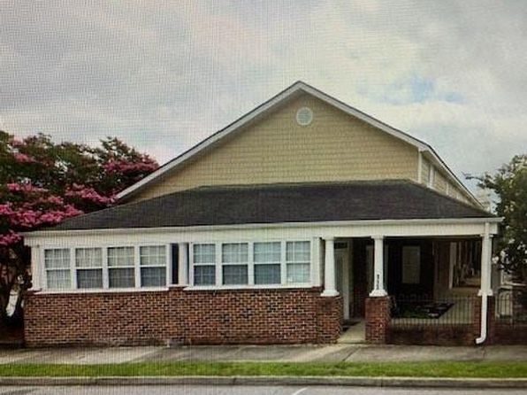113 W College Ave