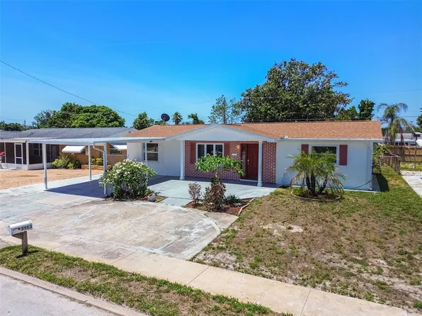 1153 Honor Dr, Holiday, FL 34690