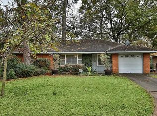 1223 Candlelight Ln, Houston, TX 77018