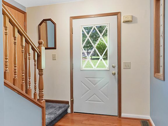 4th image of 11176 McGregor Rd