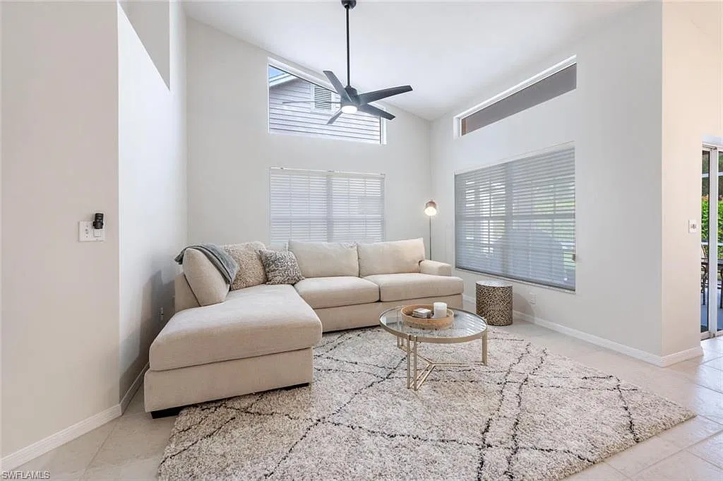 3 bed, 2.0 bath, 1641 sqft, $2,900 — Photo 4