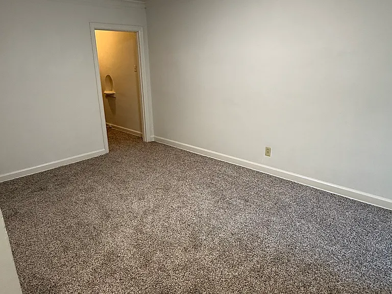 2299 York Ave #2299 — Photo 3