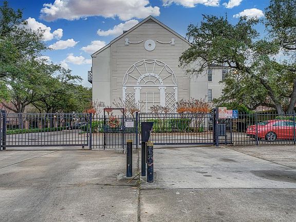 3rd image of 2333 Bering Dr APT 111