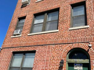 5815 College Point Blvd APT 3F, Flushing, NY 11355