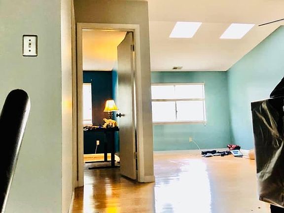 2nd image of 208 Sterling Pl