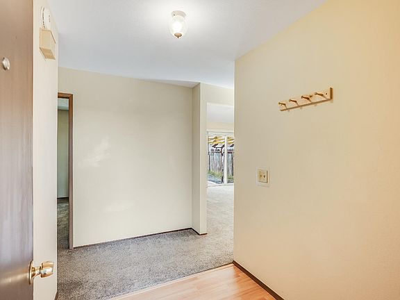 3rd image of 7982 Beverly Drive