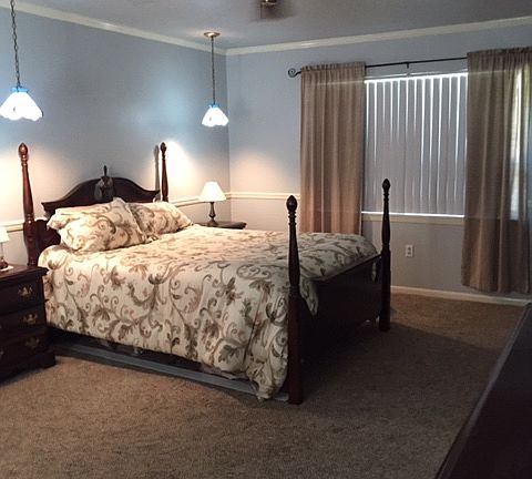4th image of 624 Merioneth Dr