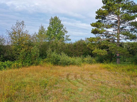 3rd image of 6501 Highway 169