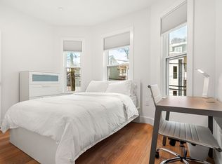 90 Forbes St #2, Jamaica Plain, MA 02130