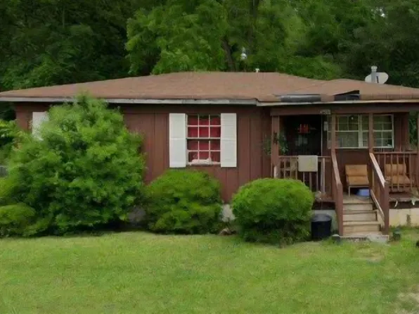 1521 Watts St, Bessemer, AL 35020