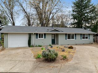 107 Marie Cir, Rogue River, OR 97537