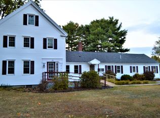 31 Main St, Gray, ME 04039