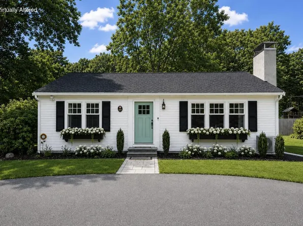 329 Swift Avenue, Osterville, MA 02655