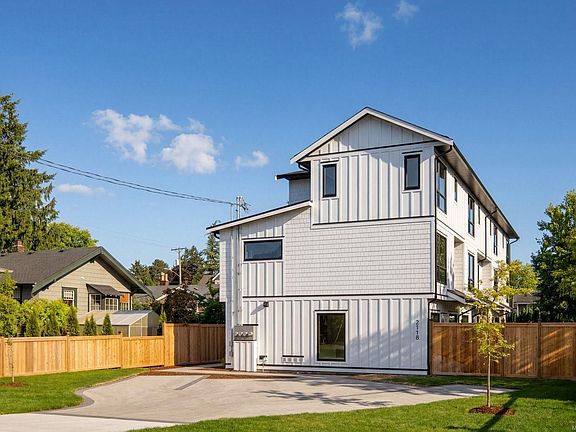 2nd image of 2118 Pentland Rd #4