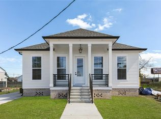 1509 Center St, Arabi, LA 70032