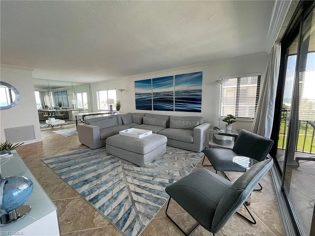 3 bed, 2.0 bath, 1594 sqft, $18,500 — Photo 3