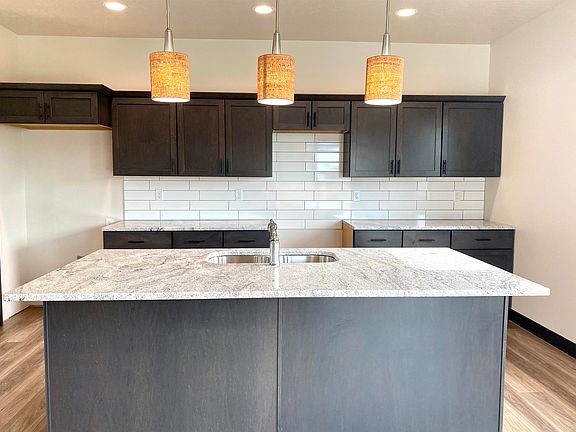 4th image of 1850 23rd St #45