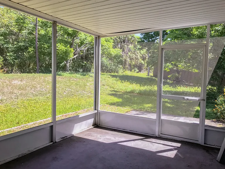 7733 Atherton Ave — Photo 30