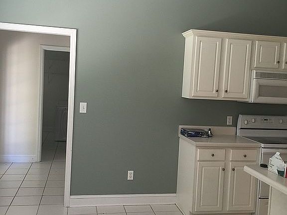 Kitchen new paint