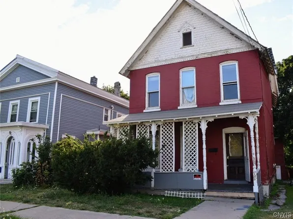 146 S Massey St, Watertown, NY 13601