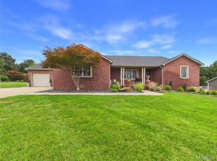 15302 Springhill Dr, Dexter, MO 63841