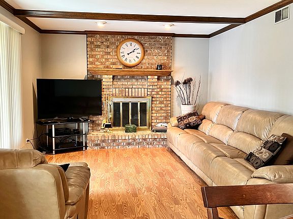 3rd image of 8713 Flint Ln