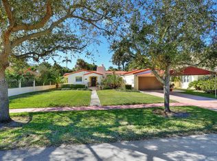 4276 Nautilus Dr, Miami Beach, FL 33140