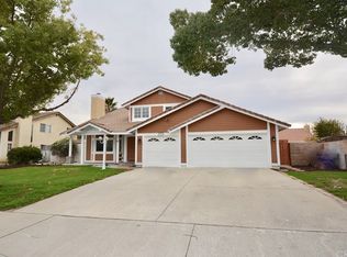 2430 N Sycamore Ave, Rialto, CA 92377