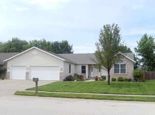 3705 Bergamot Dr, Springfield, IL