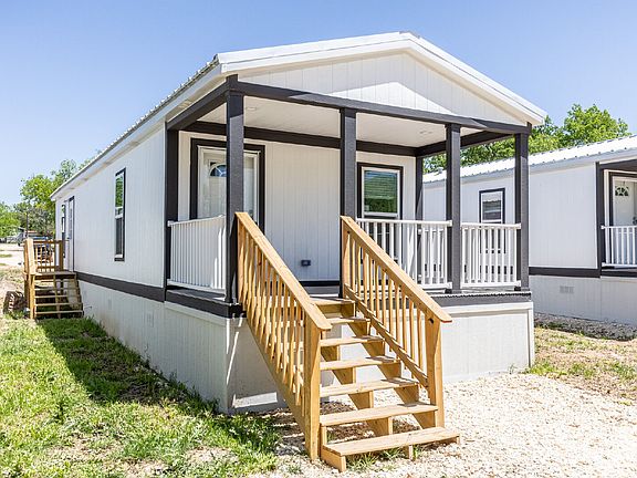 3rd image of 193 Live Oaks St #7