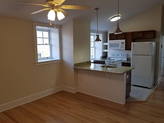2nd image of 8 Maryland Ave APT 4B