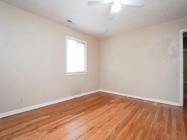 1517 S Chrisway Dr — Photo 11