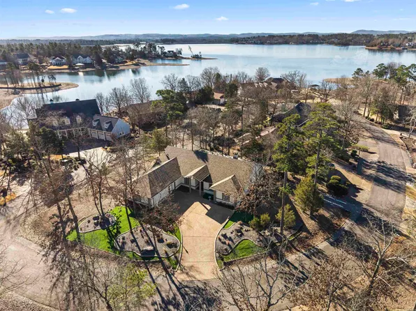 7 Resplandor Loop, Hot Springs Village, AR 71909