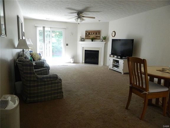 5th image of 4069 Vitek Dr