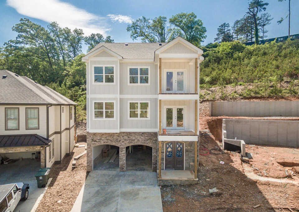 1st image of 713 Gatti Ln