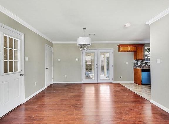 5th image of 3005 Pecan Dr