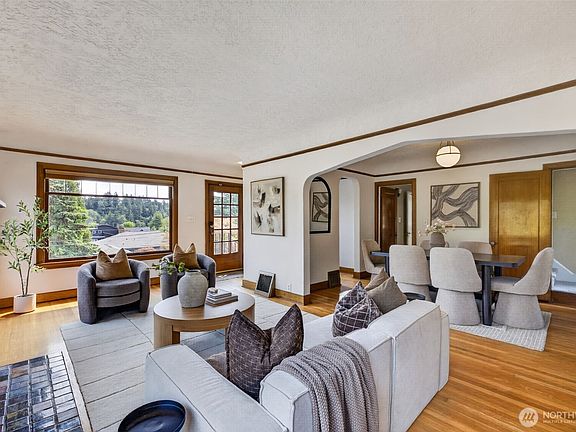 4th image of 5505 Seward Park Avenue S