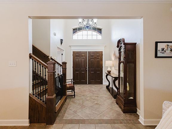 4th image of 1164 Brookhaven Ct