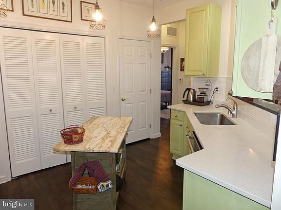 4th image of 120F W Broadway APT 2F