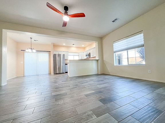 4th image of 780 Alfonse Rd