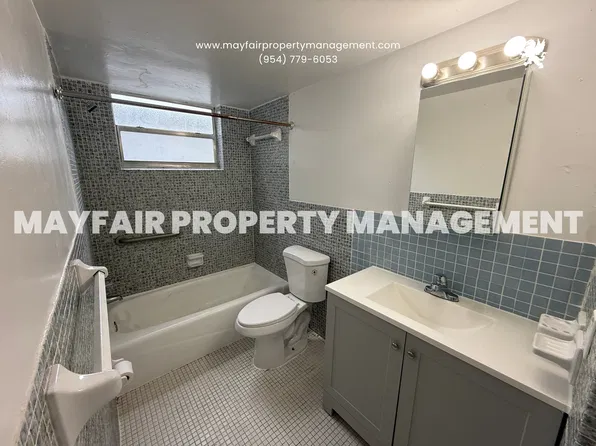 1118 N 15th Ave #6, Hollywood, FL 33020
