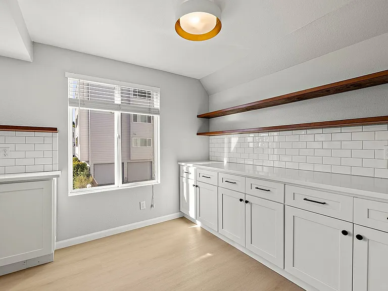 17417 Ashworth Ave N #201 — Photo 6