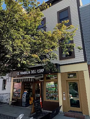 Rented by Michal Kuras, LREB | media 1