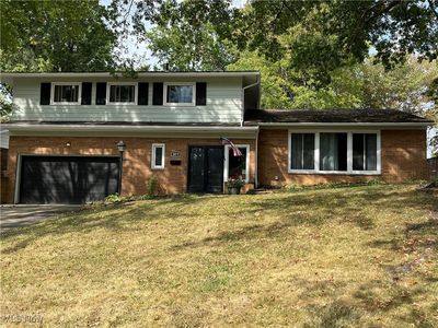 2079 Wyndham Rd, Akron, OH, 44313