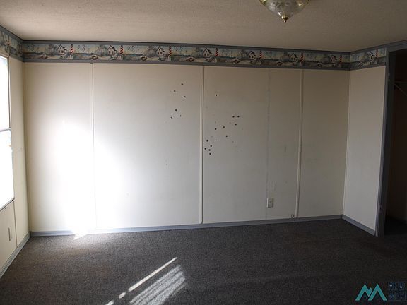 5th image of 3845 Coyote Rd SW