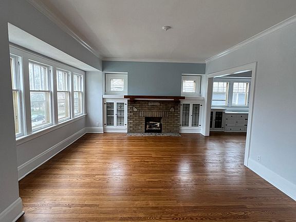 4th image of 6729 W Lloyd St