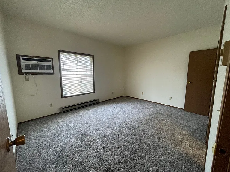 81A Center St — Photo 11