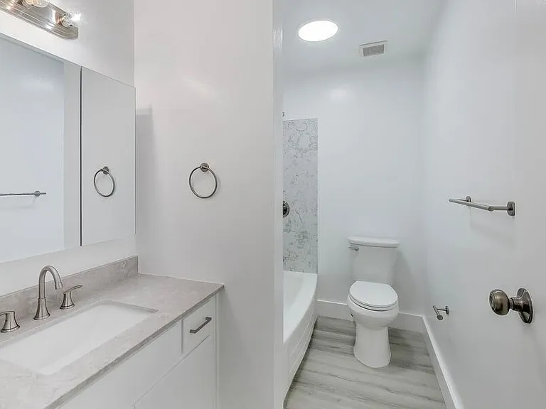 2820 Park Blvd #108 — Photo 12